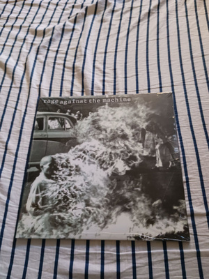 Rage Against The Machine – Rage Against The Machine lp seale