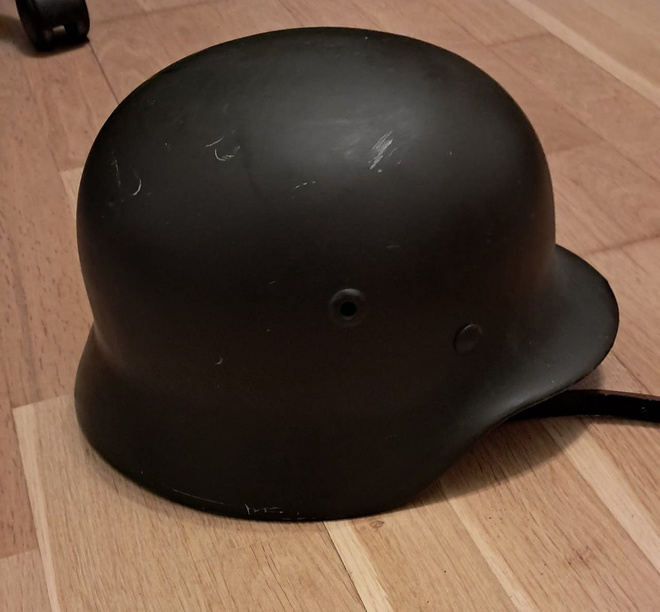 Saksan M40 ww2 kypärä aito.