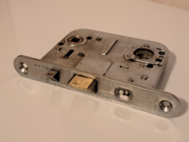 Abloy 4190 -lukkorunko, vasenkät.