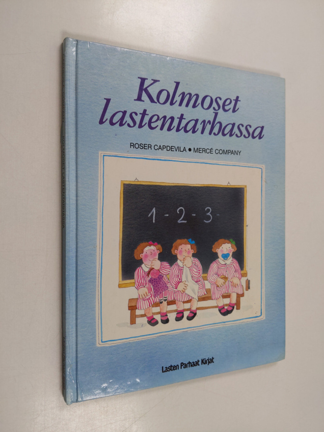 Roser Capdevila : Kolmoset lastentarhassa