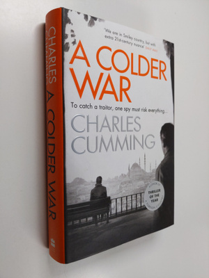 Charles Cumming : A colder war
