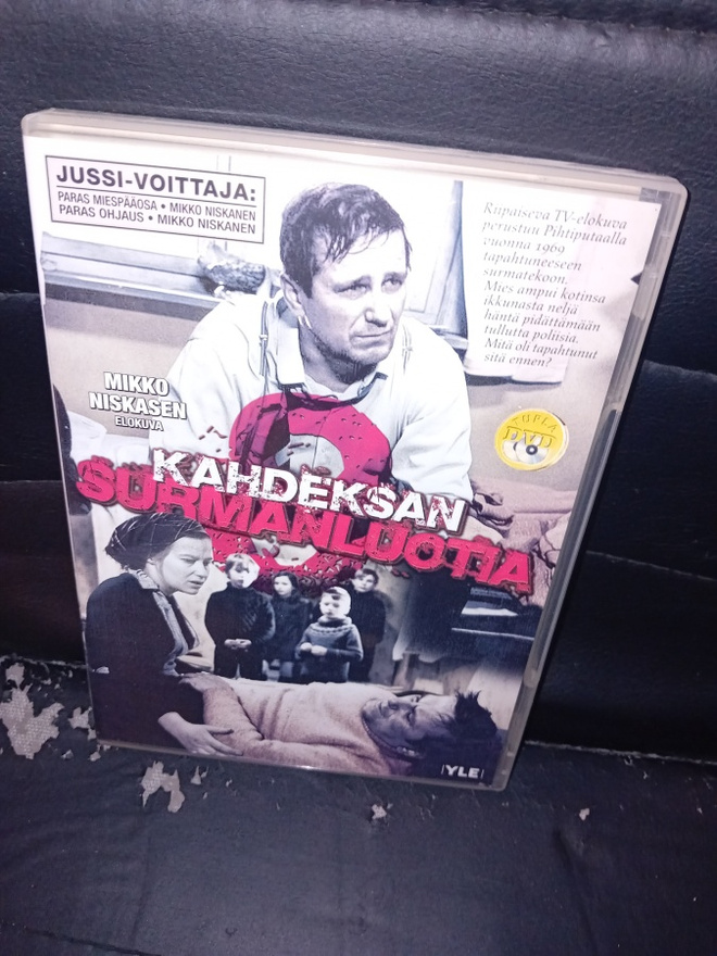 2dvd Kahdeksan surmanluotia  ( SIS POSTIKULU )