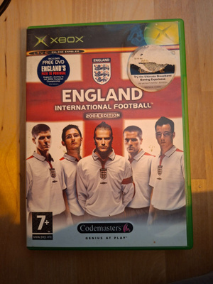XBOX England International Football + kotelo + ohjeet