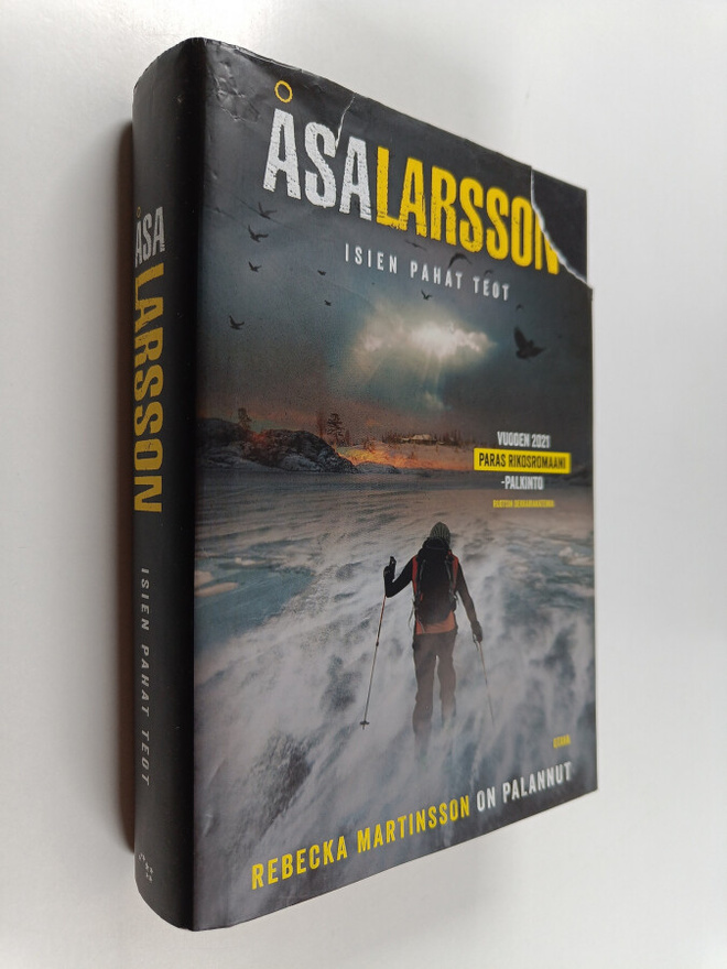Åsa Larsson : Isien pahat teot