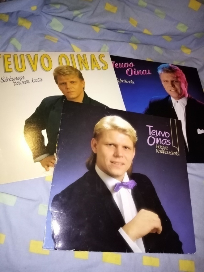 3 KPL TEUVO OINAS LP-LEVYJÄ ( SIS POSTIKULU  )