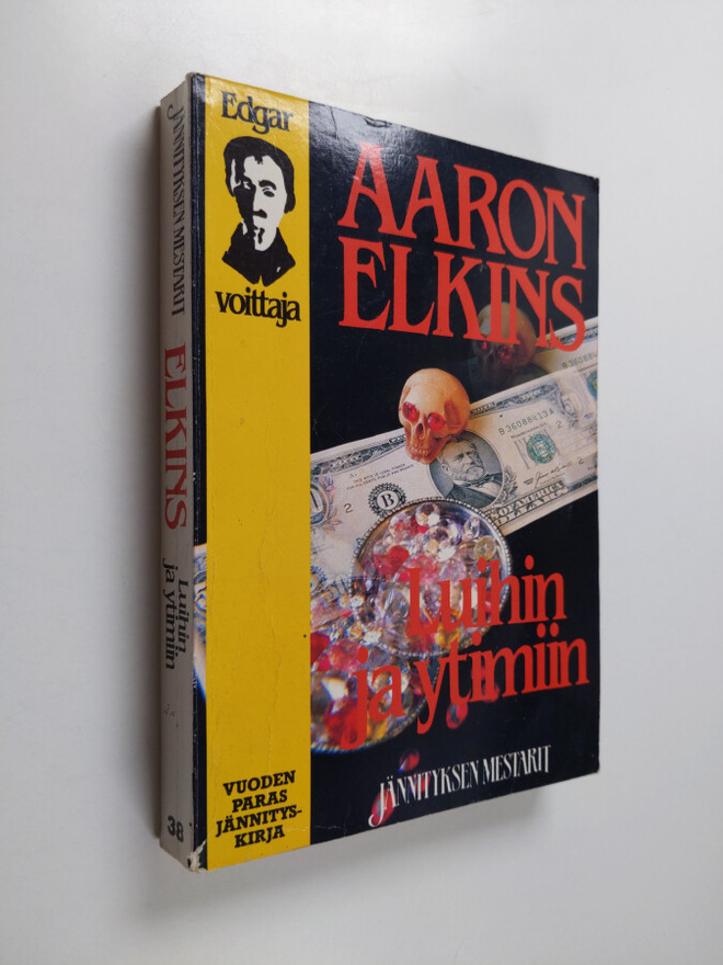 Aaron Elkins : Luihin ja ytimiin