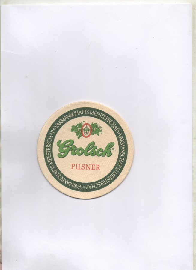 Olutlasin alunen. GROLSCH pilsner. Premium DRY
