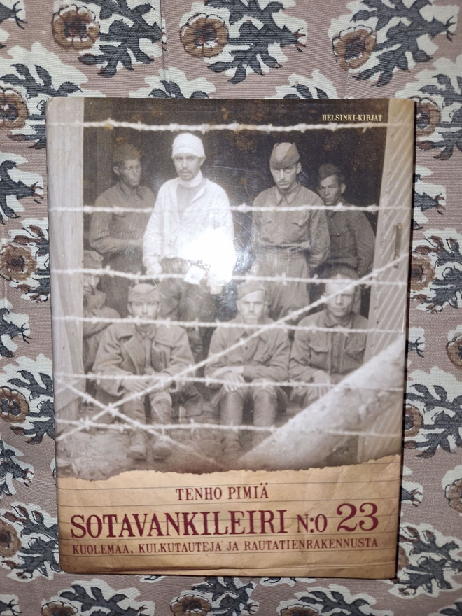 Tenho Pimiä : Sotavankileiri n:o 23 1p