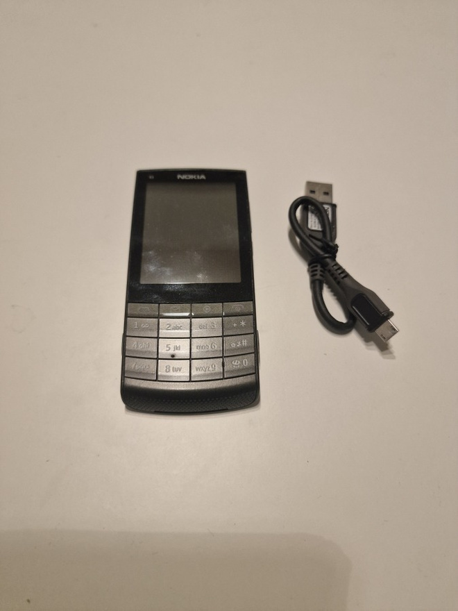 Nokia X3-02 Touch and Type