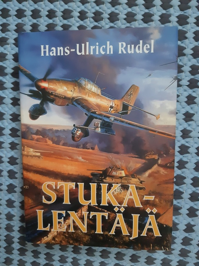 Hans-Ulrich Rudel Stukalentäjä 1.p 2000 HIENO!!