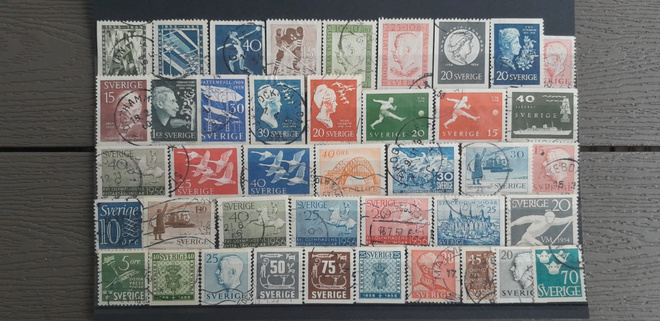 RUOTSI 1950-luku LEIMATTUJA postimerkkejä 41 kpl