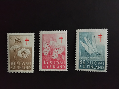 tub 1954 hyönteisiä**
