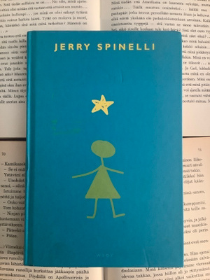 Jerry Spinelli - Tähtityttö (sid.)