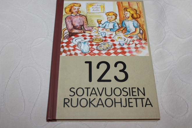 123 Sotavuosien ruokaohjetta