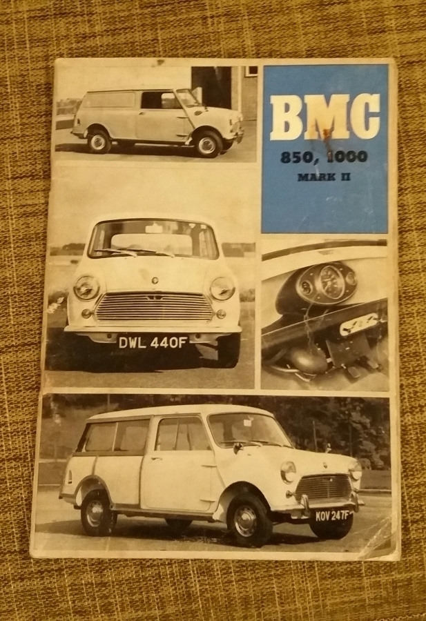 KÄSIKIRJA/HANDBOOK BMC Mini 1968 68 sivua/sidor