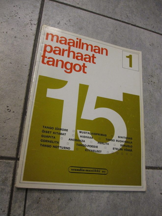 MAAILMAN PARHAAT TANGOT 1 ( nuottivihko