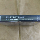 Kasvottomat sotilaat 4. tuotantokausi (DVD) (6 levyä) - pikkukuva 3