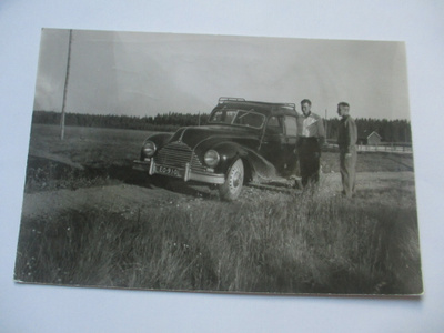 Auto tauolla * vanha postikortti