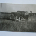 Auto tauolla * vanha postikortti - pikkukuva 1