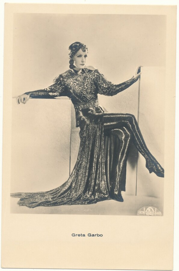 Filmitähti GRETA GARBO -vanha kortti