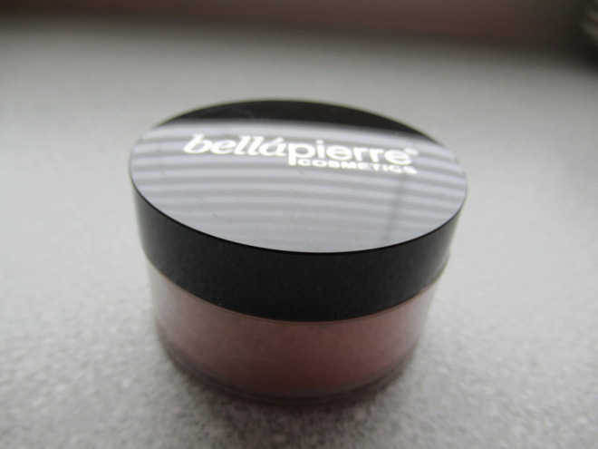 BELLAPIERRE MINERAL BLUSH mineraali poskipuna, Amaretto