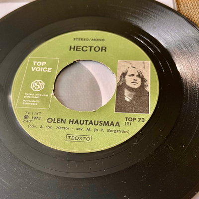 HECTOR: Olen hautausmaa *Asfalttiprinssi * FIN 1973