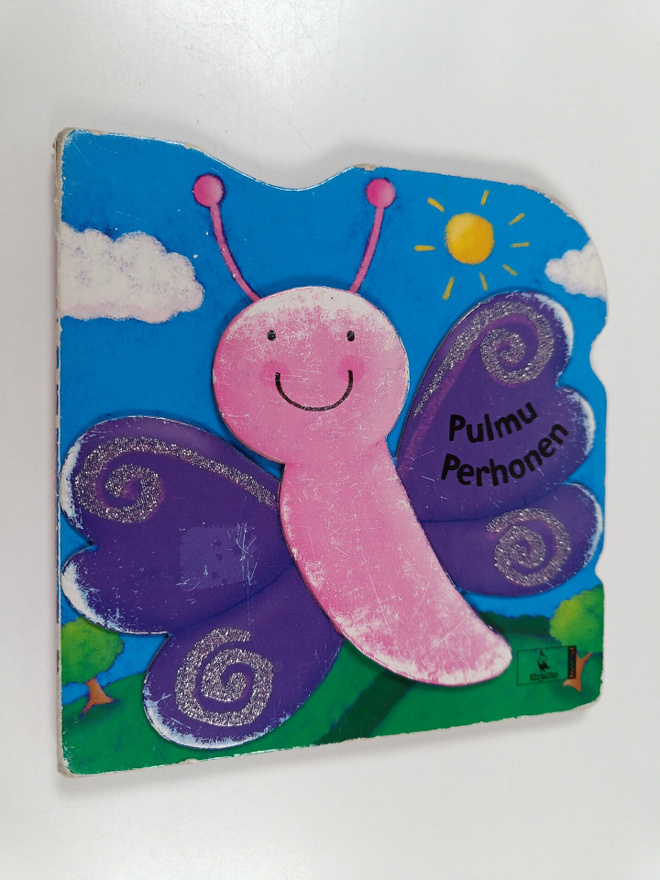 Sue McMillan : Pulmu Perhonen