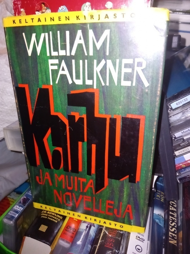 Faulkner :  Karhu ja muita novelleja ( SIS POSTIKULU  )