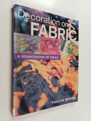 Pauline Brown : Decoration on fabric