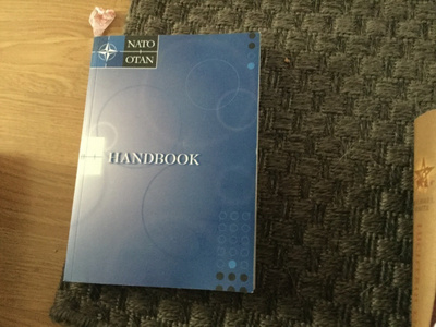 NATO - OTAN. Handbook.