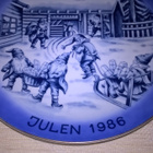 Julen 1986 - Joululautanen - Tontut pihamaalla - pikkukuva 3