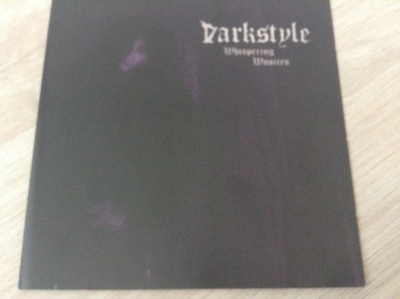 Darkstyle : Whispering Wnoices---Cd