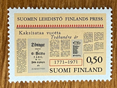 SUOMEN LEHDISTÖ 200 VUOTTA**