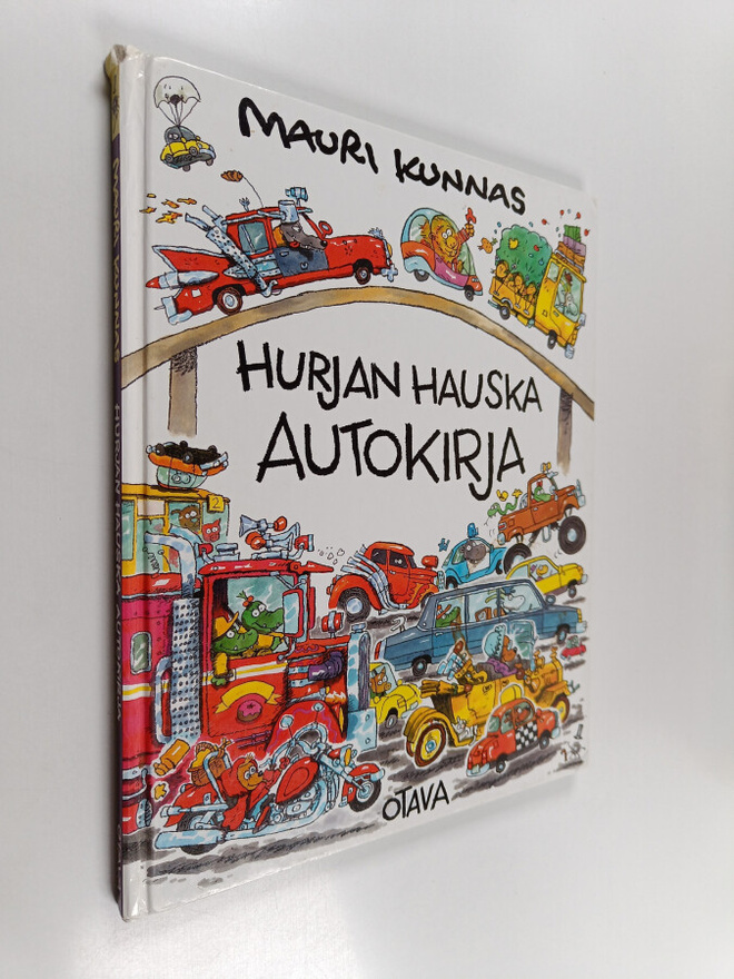 Mauri Kunnas : Hurjan hauska autokirja