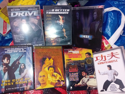 8 kpl DVD Hong Kong toimintaa ( SIS POSTIKULU )