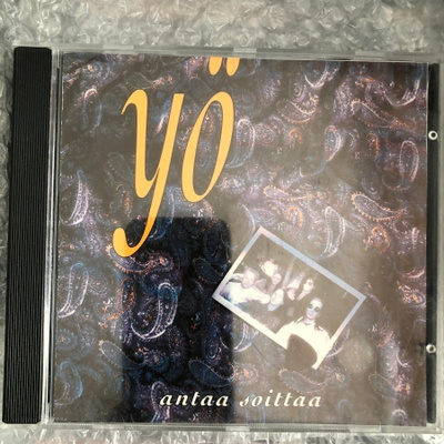 YÖ - Antaa soittaa cd-albumi