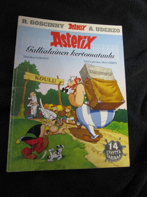 ASTERIX - GALLIALAINEN KERTOMATAULU