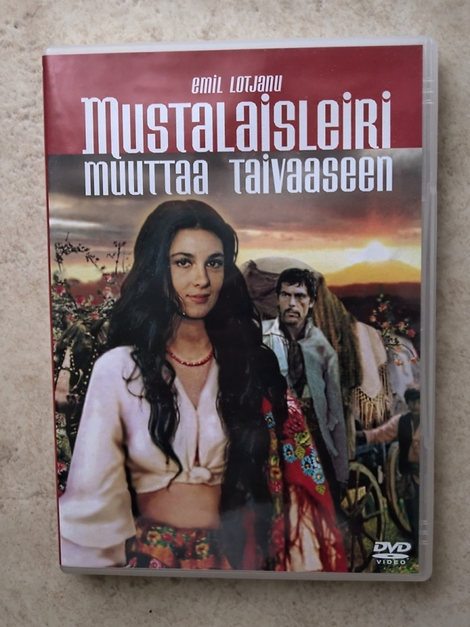 Mustalaisleiri muuttaa taivaaseen, DVD. Ohj. Emil Lotyanu