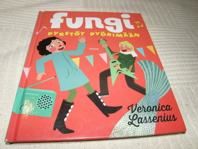 Lassenius Fungi pyrstöt pyörimään