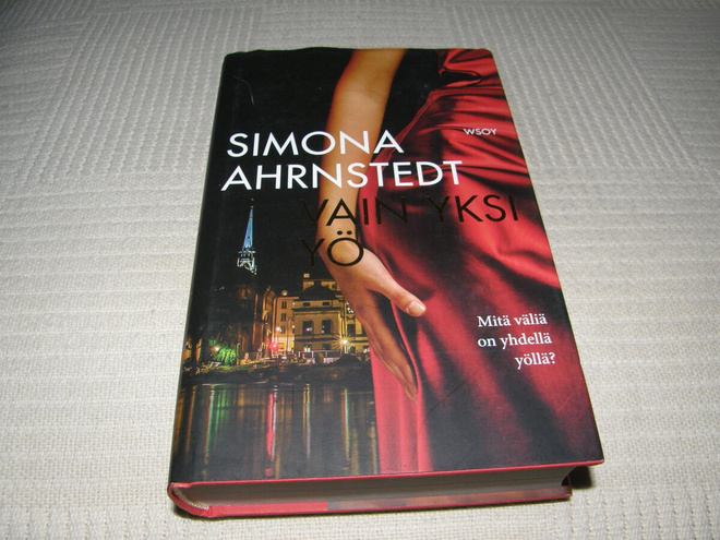 Simona Ahrnstedt Vain yksi yö  -sid