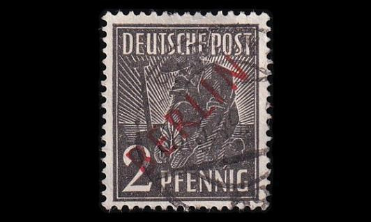 Berlin 21 o Punainen päällepainama 2 Pf (1949)