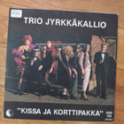 Trio Jyrkkäkallio-Kissa ja Korttipakka/When the James go mar - pikkukuva 2