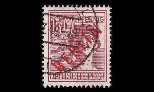 Berlin 31 o Punainen päällepainama 60 Pf (1949)