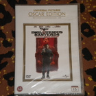 DVD  INGLOURIOUS BASTARDS kunniattomat paskiaiset 2010  MINT - pikkukuva 1
