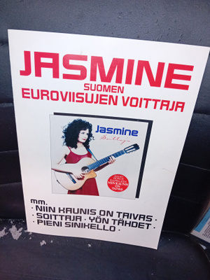 Nuottikirja Jasmine : Soittaja ( SIS POSTIKULU )