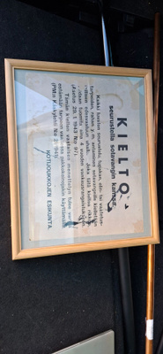 Kielto kyltti
