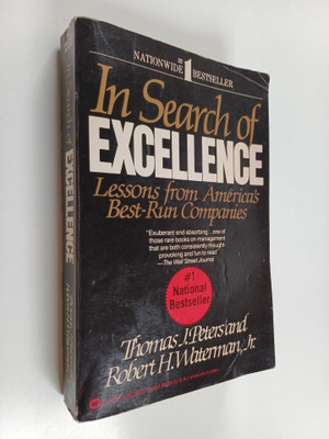 Thomas J. Peters : In search of excellence : lessons from...