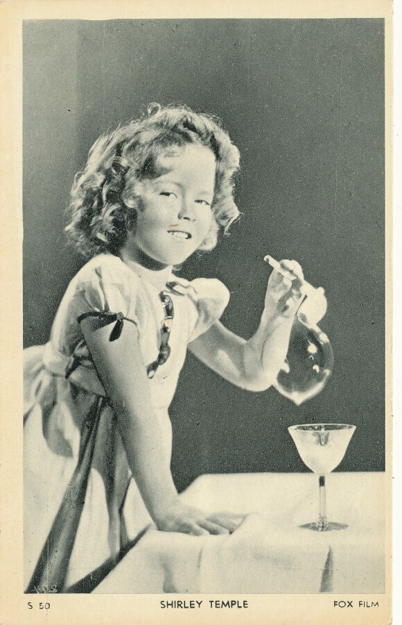 Filmitähti SHIRLEY TEMPLE - vanha kortti