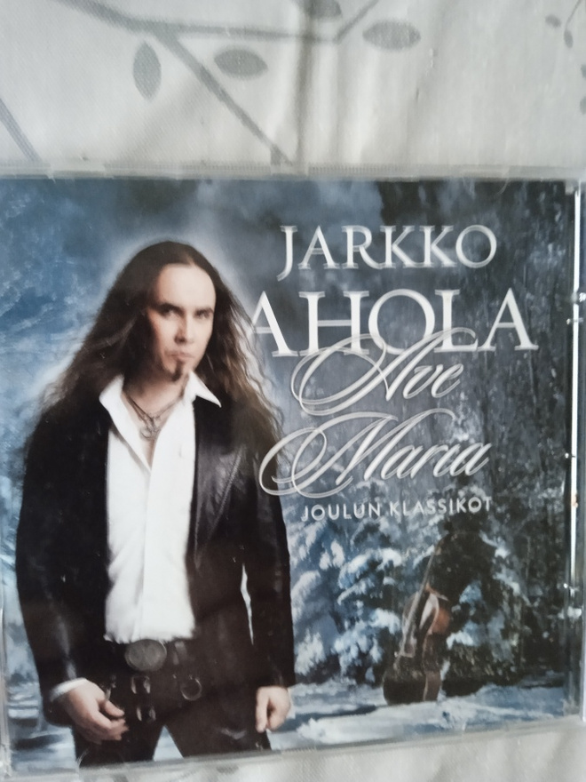 CD- LEVY : JARKKO AHOLA : AVE MARIA  JOULUN KLASSIKOT
