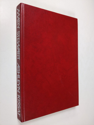 Mary Stewart : Ashleyn kissat